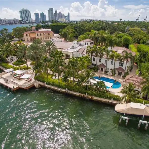 Biscayne Bay Boat Tour with Wannado Tours