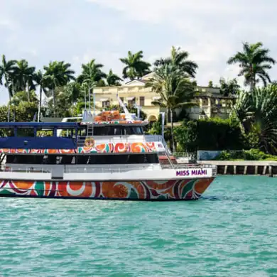 Miami Biscayne Bay Boat Tours - Wannado Tours Miami