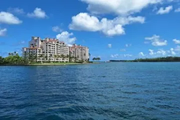 Miami Biscayne Bay Cruise - Wannado Tours