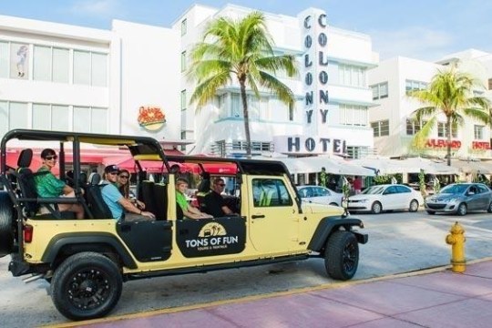 a truck is parked in front of a building