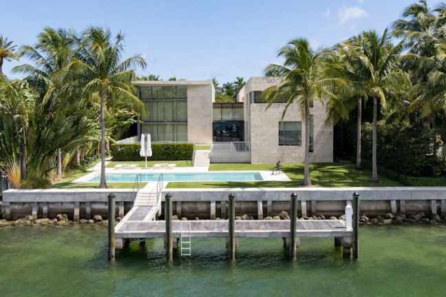 Star Island Boat Tour in Miami - Wannado Tours