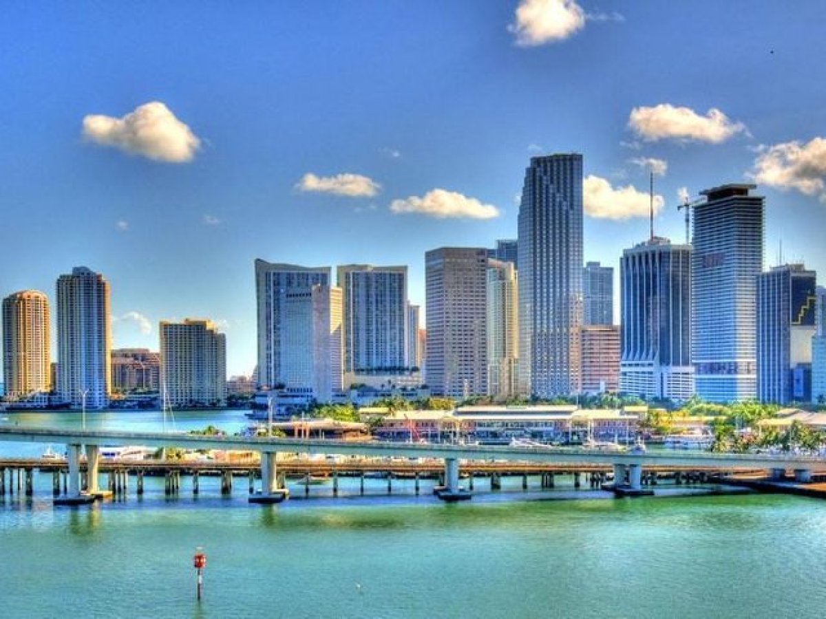 Miami Skyline Cruises - Wannado Tours