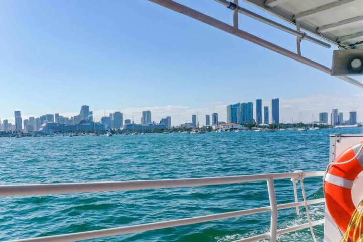 Miami Bayside Boat Tours - Wannado Tours