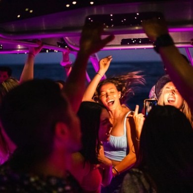 Miami Party Cruise with Wannado Tours