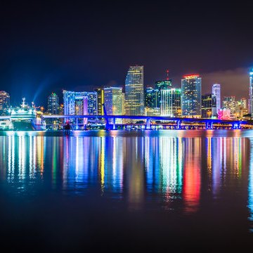 Miami Party Cruises from Bayside with Wannado Tours